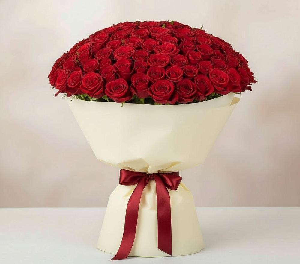 Букет 101 Красная роза Милано в Спорном