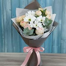 Букет цветов из:  Хризантемы и Розы #REPLACE_PRED# Спорном