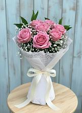 Букет цветов из:  Розы в Спорном