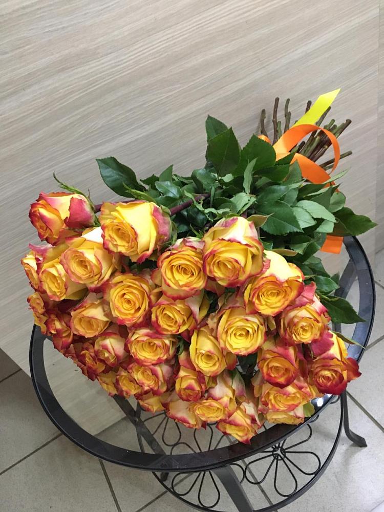 Букет Желтые розы в Спорном