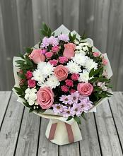 Букет цветов из:  Альстромерии, Гвоздики, Розы и Хризантемы #REPLACE_PRED# Спорном