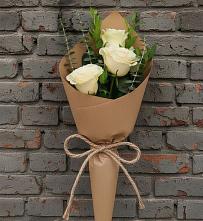 Букет цветов из:  Розы в Спорном