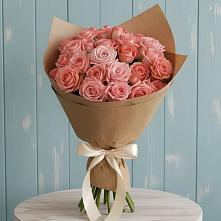 Букет цветов из:  Розы в Спорном