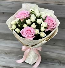 Букет цветов из:  Розы в Спорном