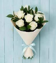 Букет цветов из:  Розы в Спорном
