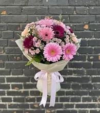 Букет цветов из:  Герберы и Хризантемы в Спорном