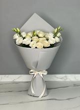 Букет цветов из:  Розы и Лизиантусы #REPLACE_PRED# Спорном